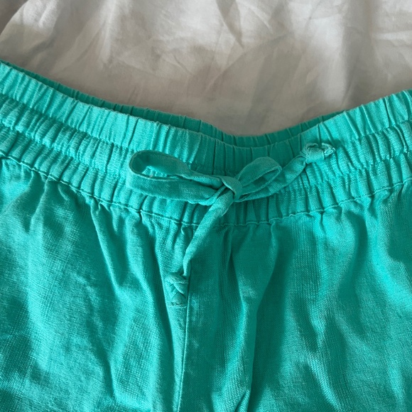 Vineyard Vines Linen Embroidered Shorts - Picture 4 of 6